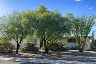 7044 E Malvern Pl, Tucson, AZ 85710 - Photo 2