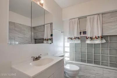 1330 E Broadway Boulevard, Tucson, AZ 85719 - Photo 14