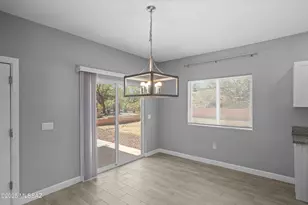 1960 S San Vincent Dr, Green Valley, AZ 85614 - Photo 16