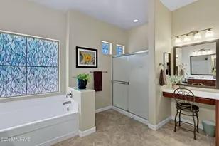 9610 N Saguaro Breeze Way, Marana, AZ 85653 - Photo 30