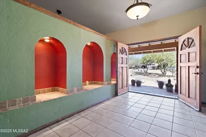8741 N Chinaberry Way, Tucson, AZ 85742 - Photo 4