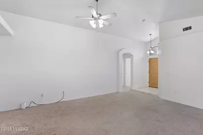 6644 W Quailwood Way, Tucson, AZ 85757 - Photo 8