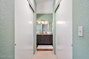 10401 E Rushlight Dr, Tucson, AZ 85748 - Photo 26