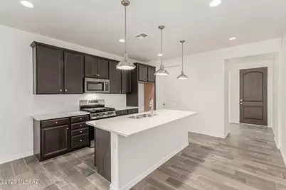 6485 E Via Jardin Verde, Tucson, AZ 85756 - Photo 2