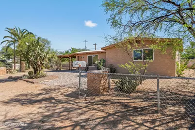 806 N Arcadia Avenue, Tucson, AZ 85711 - Photo 4