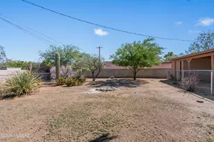 806 N Arcadia Ave, Tucson, AZ 85711 - Photo 24