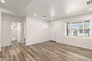 1304 E 13th St, Tucson, AZ 85719 - Photo 16