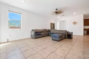 6265 S Desert Peak Dr, Tucson, AZ 85706 - Photo 4