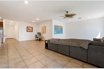 6265 S Desert Peak Drive, Tucson, AZ 85706 - Photo 6