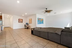 6265 S Desert Peak Dr, Tucson, AZ 85706 - Photo 6
