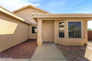 7396 W Star Rock Pl, Tucson, AZ 85757 - Photo 8