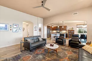 60611 E Arroyo Vista Dr, Oracle, AZ 85623 - Photo 10