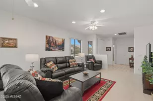 472 W Knotwood St, Green Valley, AZ 85614 - Photo 10