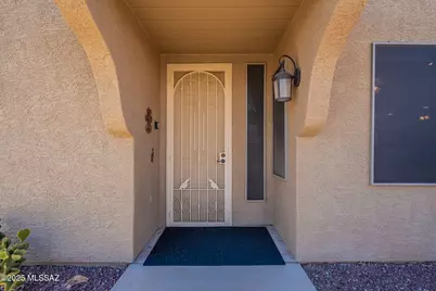 472 W Knotwood Street, Green Valley, AZ 85614 - Photo 4