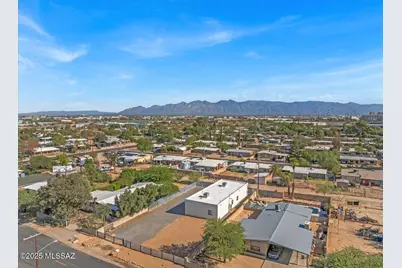 3619 E Felix Boulevard, Tucson, AZ 85706 - Photo 2