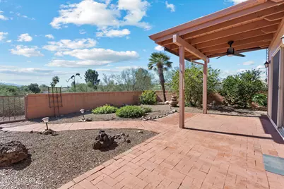 825 W Bella Vista Drive, Green Valley, AZ 85614 - Photo 22