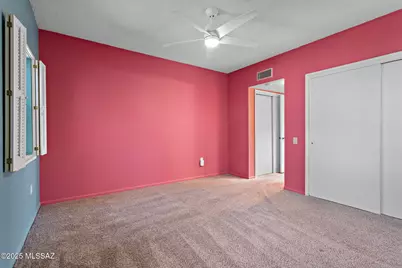 825 W Bella Vista Drive, Green Valley, AZ 85614 - Photo 14