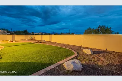 6822 E Brownstone Place, Tucson, AZ 85750 - Photo 8