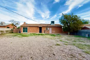 2038 S March Pl, Tucson, AZ 85713 - Photo 16