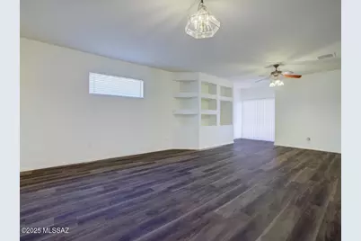 326 E Calle Nacrita, Green Valley, AZ 85614 - Photo 6
