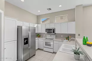 13853 N Lobelia Way, Oro Valley, AZ 85755 - Photo 16