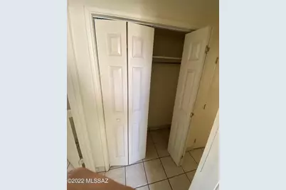 345 E Teton Road #Studio, Tucson, AZ 85756 - Photo 6