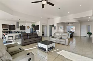 1385 N Blazing Saddle Rd, Vail, AZ 85641 - Photo 12