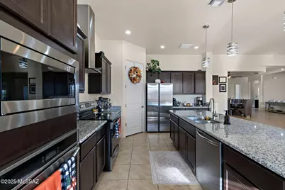 1385 N Blazing Saddle Road, Vail, AZ 85641 - Photo 16