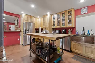 [Address not provided], Tucson, AZ 85746 - Photo 6