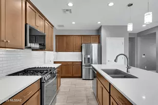 1496 E Blue Granite Dr Dr, Green Valley, AZ 85614 - Photo 14