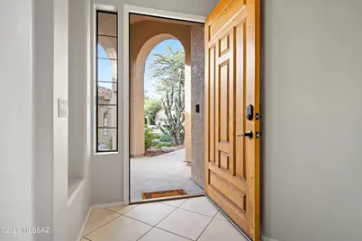 5914 N Golden Eagle Drive, Tucson, AZ 85750 - Photo 2