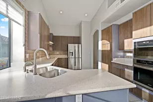 5914 N Golden Eagle Dr, Tucson, AZ 85750 - Photo 6