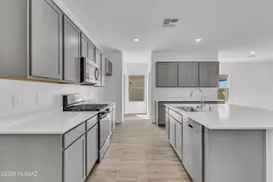 12208 E Morris Carson Dr, Vail, AZ 85641 - Photo 10