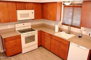 3330 S Magda Ave, Tucson, AZ 85730 - Photo 8