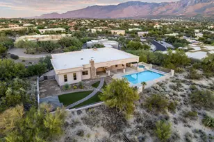 10685 N Summer Moon Pl, Oro Valley, AZ 85737 - Photo 4