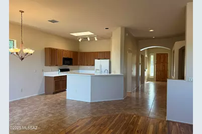 8591 N Rolling River Drive, Tucson, AZ 85743 - Photo 8
