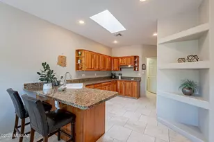 10644 N Laughing Coyote Way, Oro Valley, AZ 85737 - Photo 10