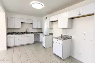 801 S Belvedere Ave, Tucson, AZ 85711 - Photo 18