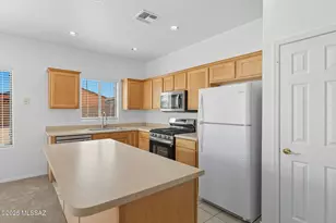 8227 W Calle Escorial, Tucson, AZ 85757 - Photo 24