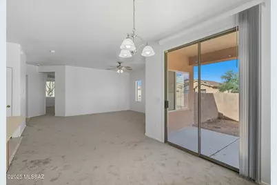 8227 W Calle Escorial, Tucson, AZ 85757 - Photo 18