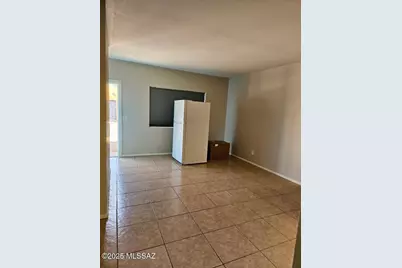 2825 N Estrella Avenue #2, Tucson, AZ 85705 - Photo 8