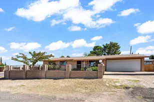 1605 N Calle Coruna, Oracle, AZ 85623 - Photo 2