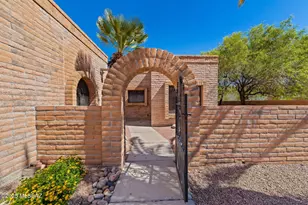 4610 N Camino Campero, Tucson, AZ 85750 - Photo 2