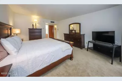 6861 E Dorado Court, Tucson, AZ 85715 - Photo 10