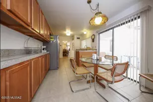 6861 E Dorado Ct, Tucson, AZ 85715 - Photo 4