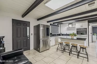 2925 N Dodge Boulevard, Tucson, AZ 85716 - Photo 2