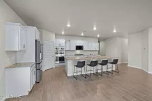 366 W Aberdeen St, Vail, AZ 85641 - Photo 8