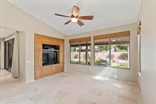 7718 W Madrigal Dr, Tucson, AZ 85743 - Photo 4