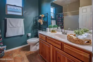 2212 E Bluejay Bluff Ln, Green Valley, AZ 85614 - Photo 24