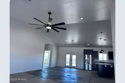 1237 E Desert Sky Lane, Benson, AZ 85602 - Photo 4